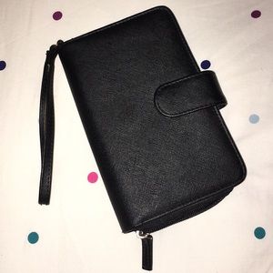 Black Clutch Travel Wallet